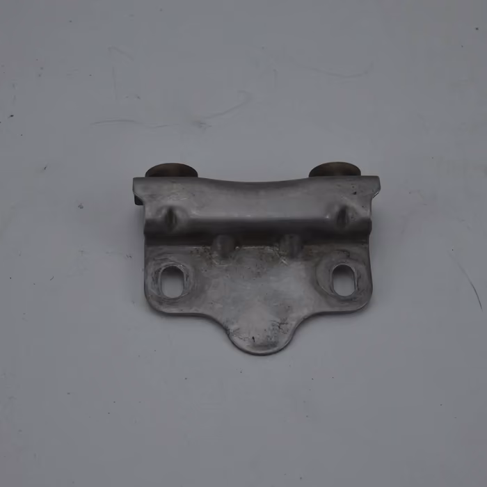 Fixation d'echappement  fz6 de 2004 a 2006 yamaha