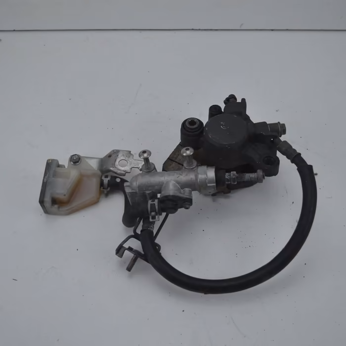 Freinage arriere Sv 1000 de 2003 a 2005 suzuki