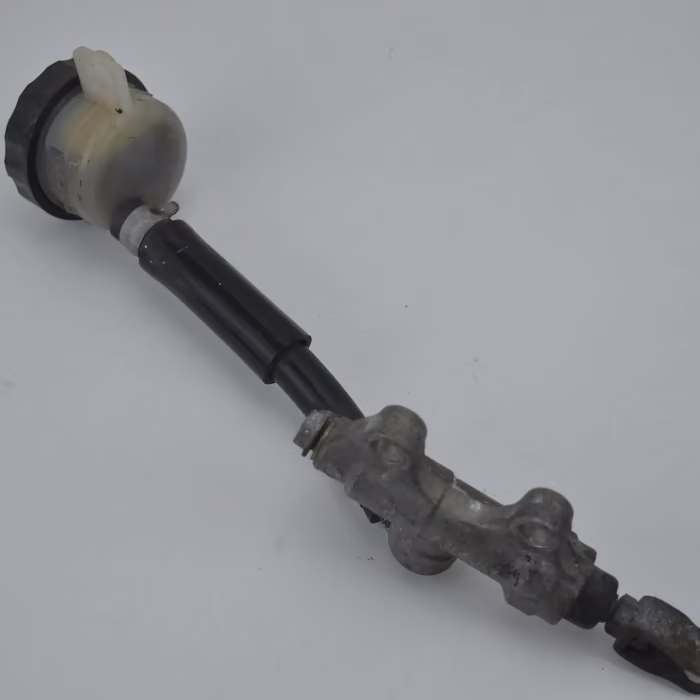 Maître-cylindre arrière zx6r 1998 kawasaki 600 cm3