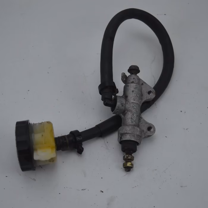 Maître cylindre de frein Dl650 Vstrom de 2003 a 2011 suzuki