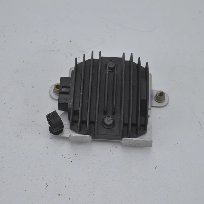 Spannungsregler Yamaha FZ6 2004-2006 600cc