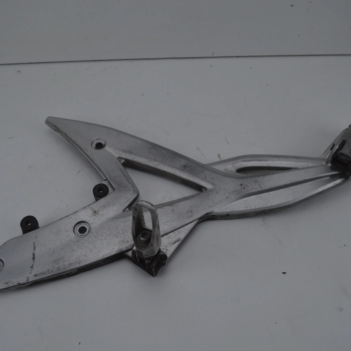 Fußraste links ER6 N 2006-2008 Kawasaki 650