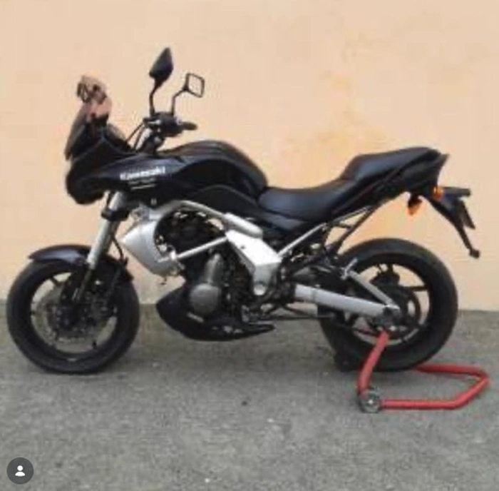 Versys 650 abs Kawasaki 2008 nera